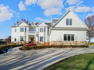 917 Perthshire Ln, Dyer, IN 46311