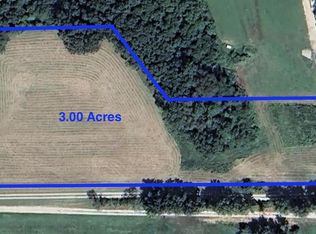 20765 Oak Rest Rd, Brighton, IL 62012