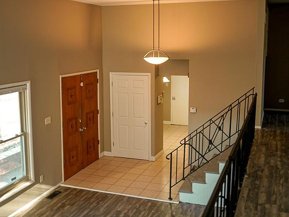 2nd image of 7324 Berkridge Dr