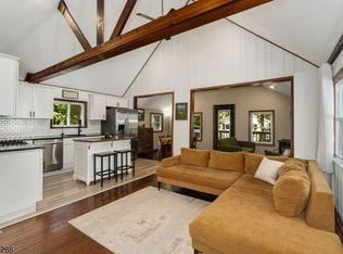 319 Midway Dr, Highland Lakes, NJ 07422