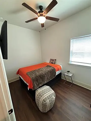 1434 Annette St — Photo 10
