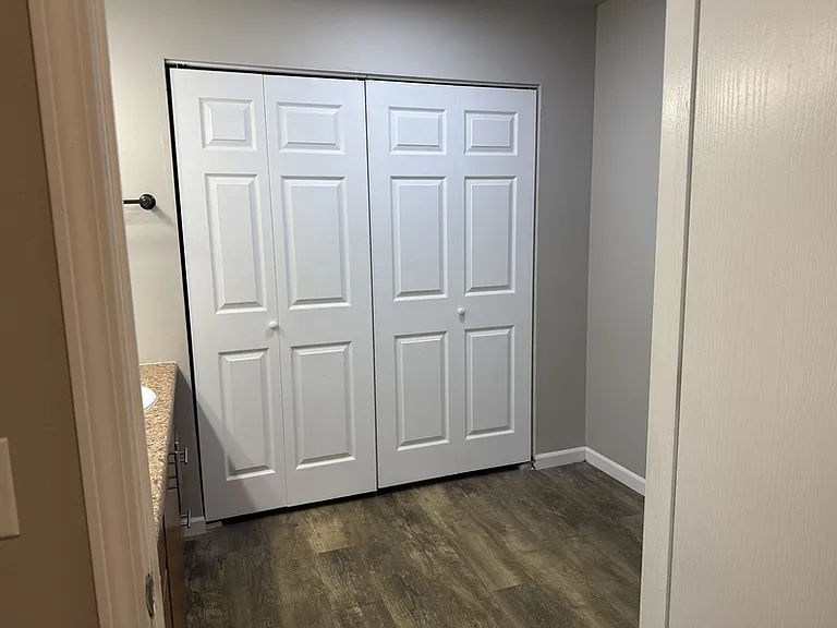 825 Wisconsin St #1B — Photo 18