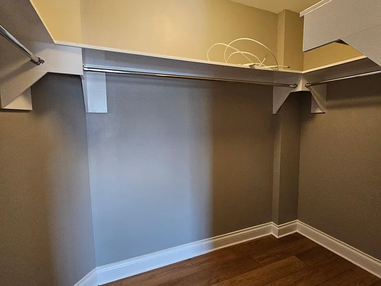 8111 Lakewood Main St — Photo 21