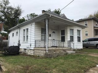 1102 W 9th St, Alton, IL 62002