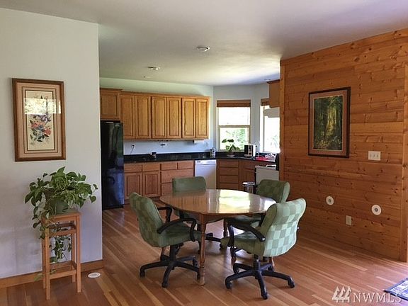 5th image of 54427 Elder Ln