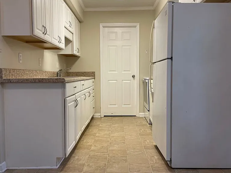 17 Lakewood Ct — Photo 8