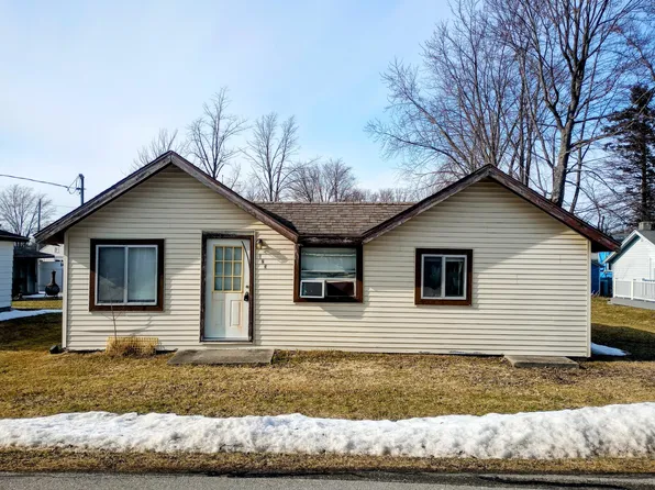123 Sandpiper Ave, Houghton Lake, MI 48629