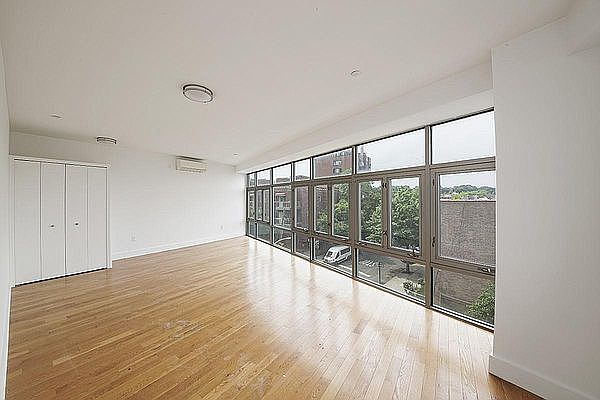 1st image of 9002 Queens Blvd APT 322
