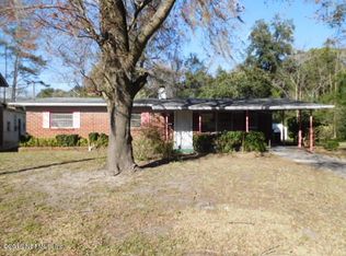 6155 Pettiford Dr W, Jacksonville, FL 32209