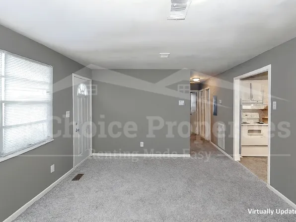 919 27th Ave N, Hueytown, AL 35023