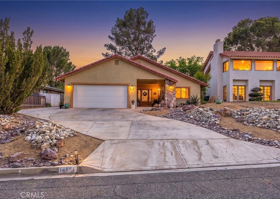 1st image of 14651 Greenbriar Dr