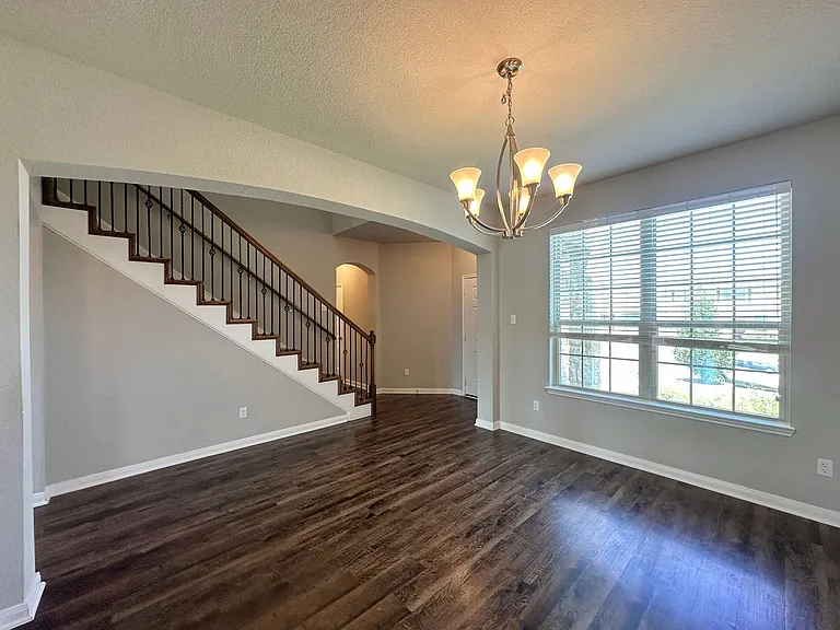 3424 Addison St — Photo 6