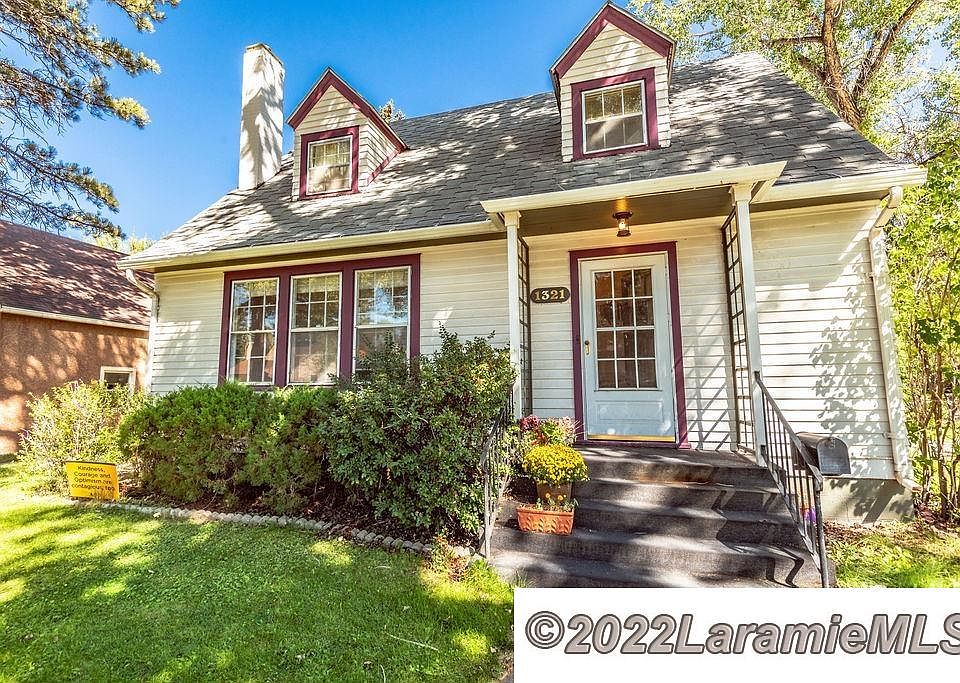 1st image of 1321 Garfield St