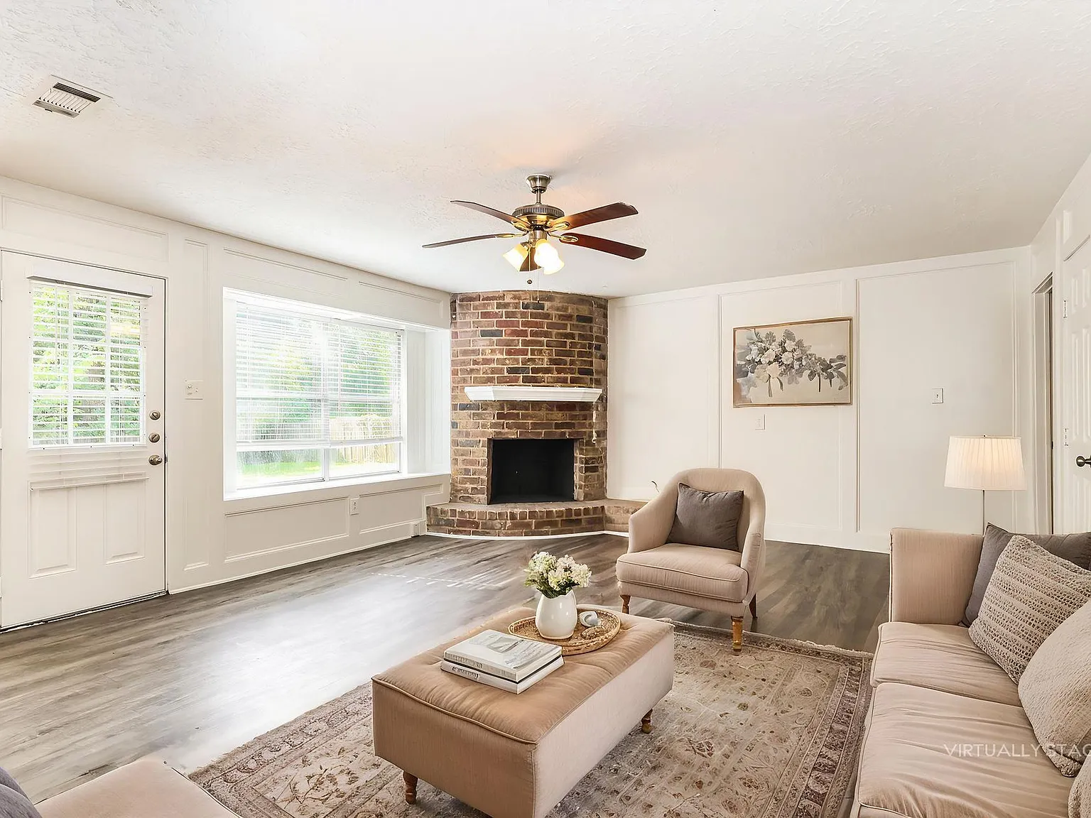 5 bed, 2.5 bath, 2497 sqft, $2,400 — Photo 4