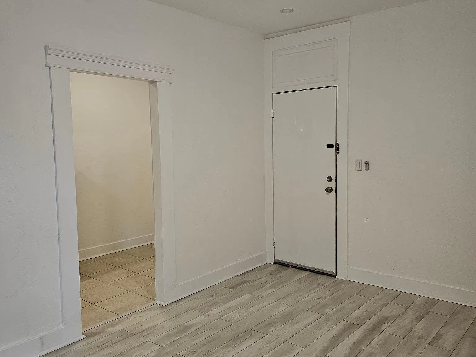 2401 Overbrook St — Photo 4