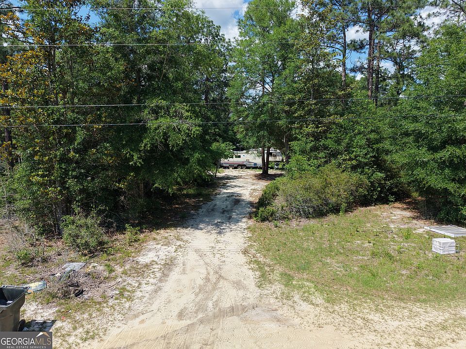 1st image of 393 Kerry Davis Rd