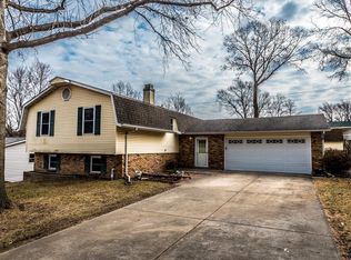 2538 Millrace Dr, Saint Peters, MO 63376