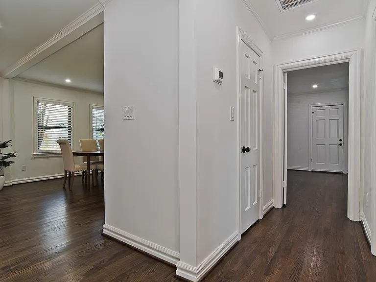 1835 Cedar Crest Blvd — Photo 15