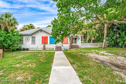 1365 Pineapple Ave #N Photo 1
