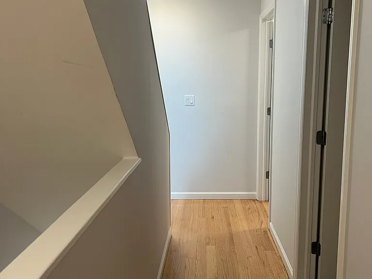 100 Hope St #5 — Photo 40
