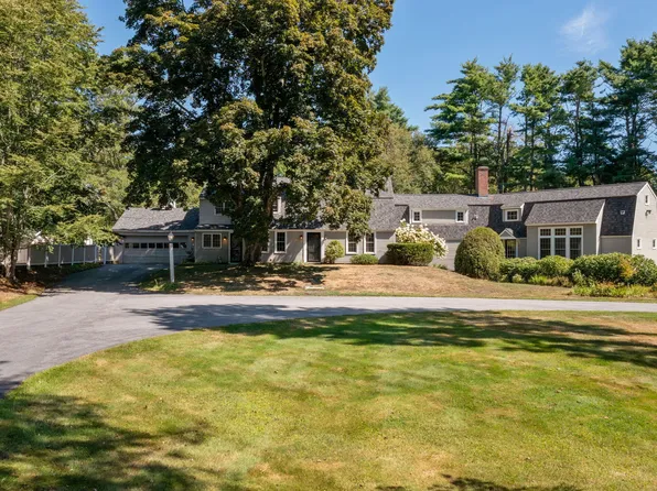 1203 Shore Road, Cape Elizabeth, ME 04107