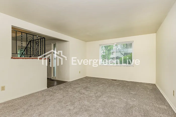 6291 Leawood Dr — Photo 5