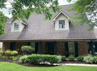 110 Riverview Rd, Lafayette, LA 70503