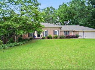 430 Riverhill Dr, Sandy Springs, GA 30328