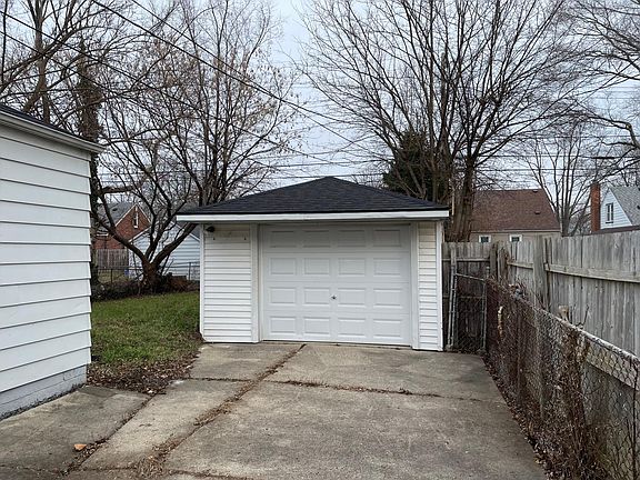 2nd image of 19961 Elkhart St