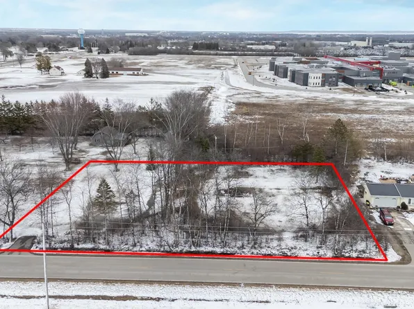 Clayton Ave, Neenah, WI 54956