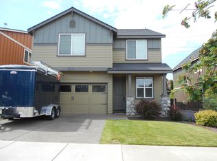 828 NE Locksley Dr, Bend, OR 97701