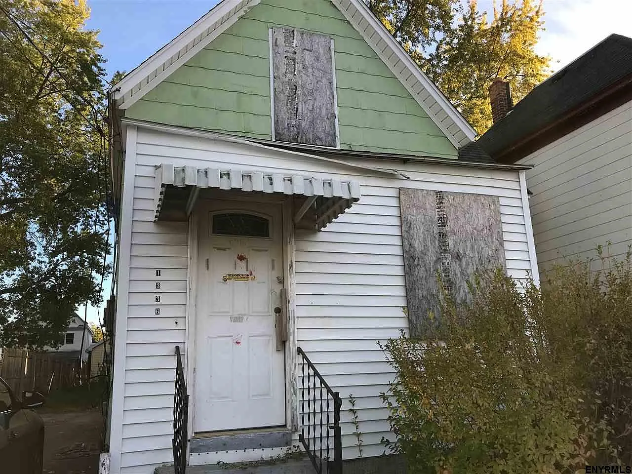 1336 8th Ave photo 1