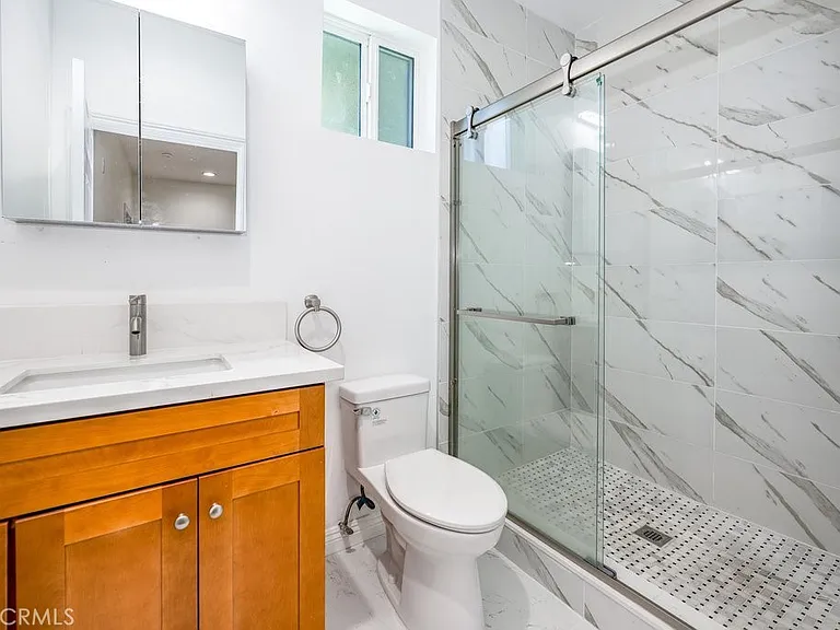 2340 N Sparks St — Photo 10