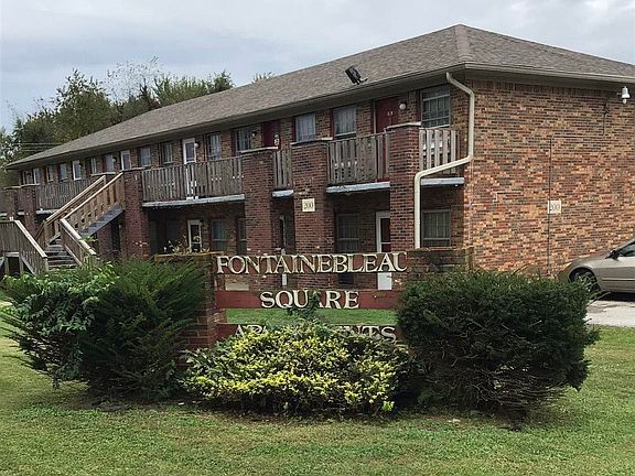 2nd image of 200-300 Hickory Ln #400