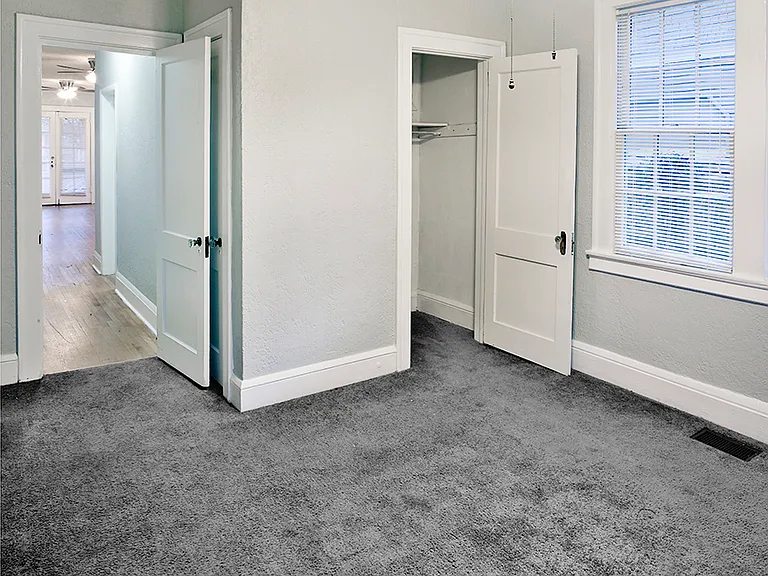 3025 Riverside Ave — Photo 5
