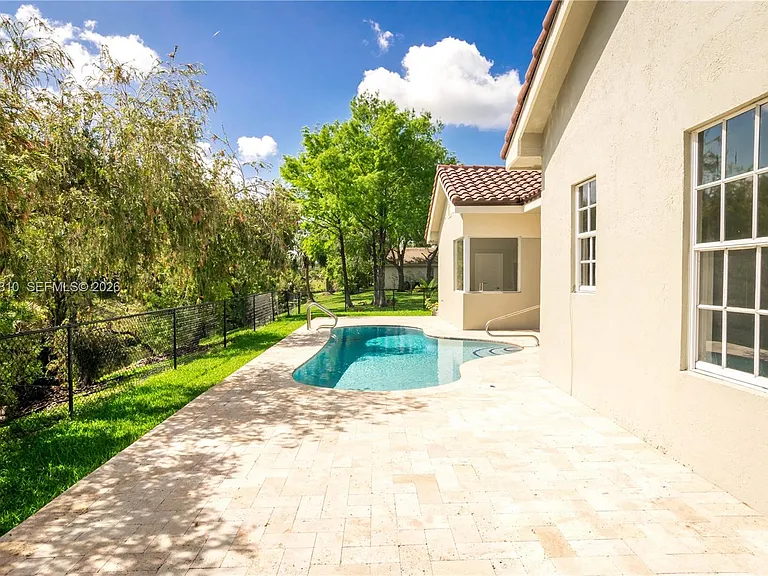 3799 Lancewood Dr — Photo 33