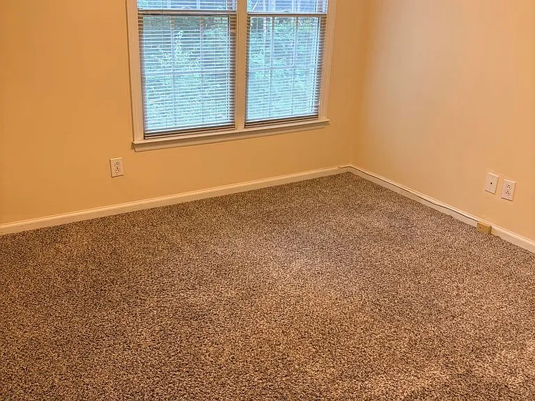 4911 Brompton Ln — Photo 16