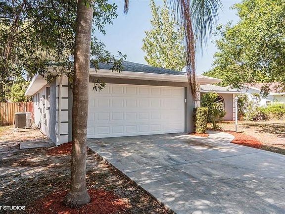 2nd image of 4052 Palau Dr