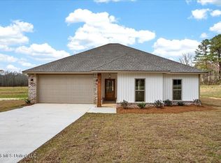 5 Bounds Rd, Sumrall, MS 39482