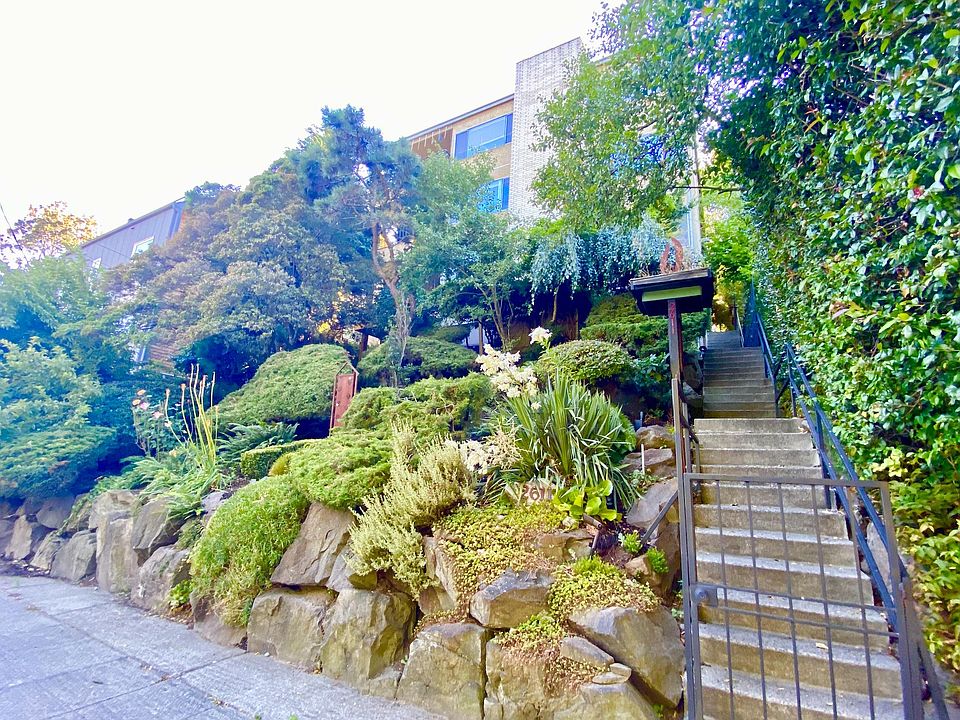 1st image of 2611 22nd Ave W APT 2