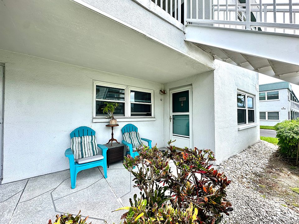 First floor condo with a front porch area