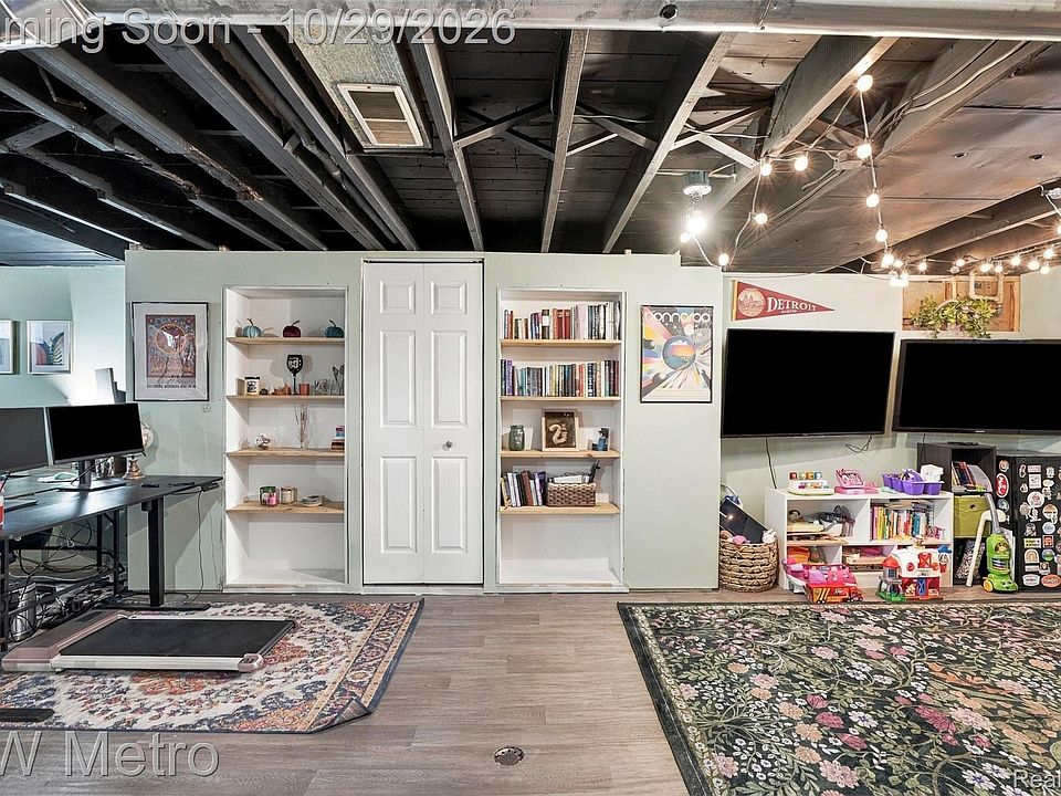 2471 Brickley St, photo 22