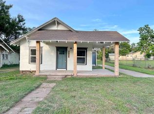 1008 N 6th St, Perry, OK 73077