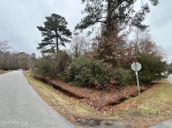 307 Pineview Drive, Edenton, NC 27932