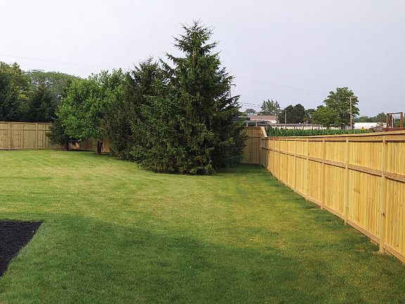 3rd image of 1554 Cranberry Ln