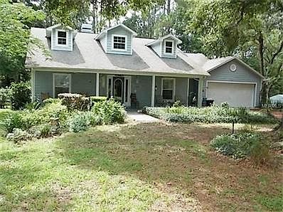1st image of 44035 Parkway Ln
