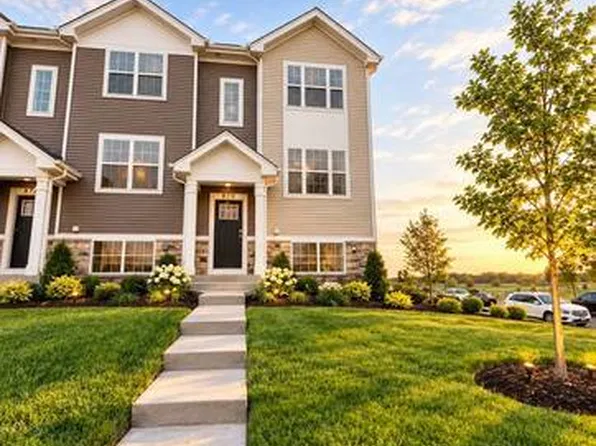 870 Briar Glen Ct, Hampshire, IL