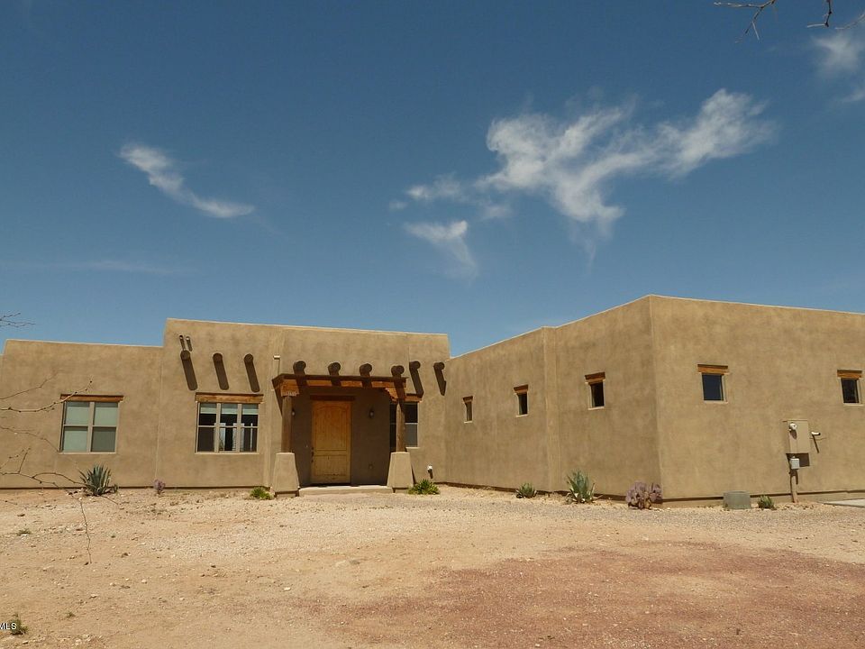 1st image of 3605 E Calle Agassiz