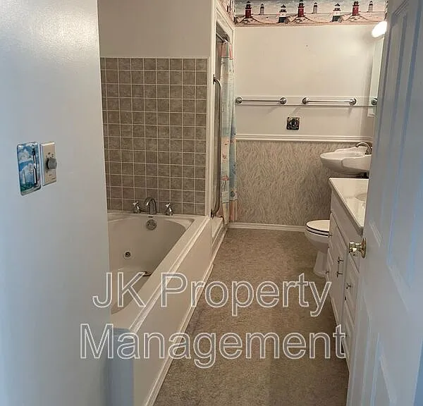 2408 Main St — Photo 8