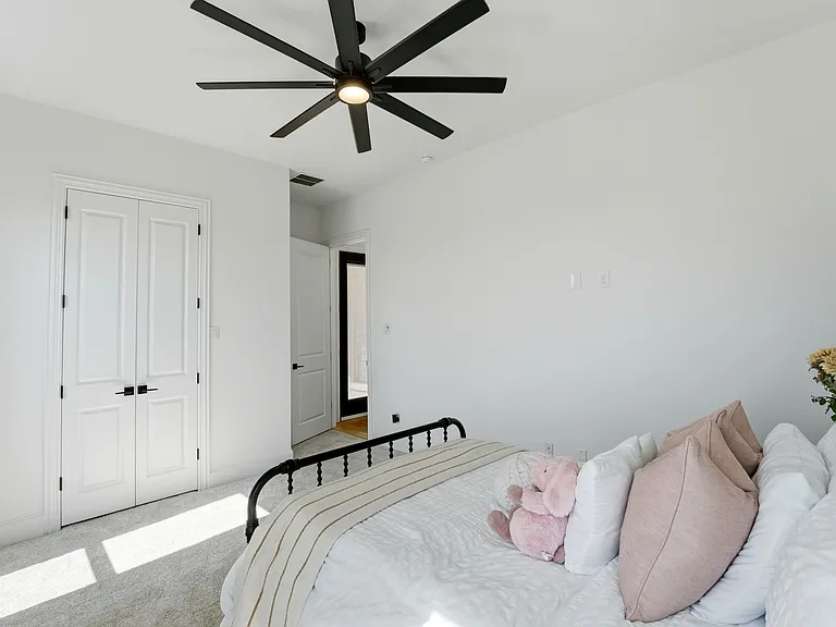 1110 Warwick Ct — Photo 39